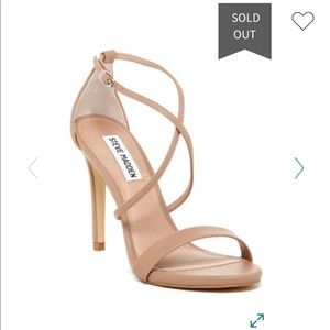 Steve Madden nude heels